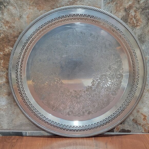 Vintage WM Rogers 172 Silver Plate Round Serving Tray 15" - Picture 1 of 15